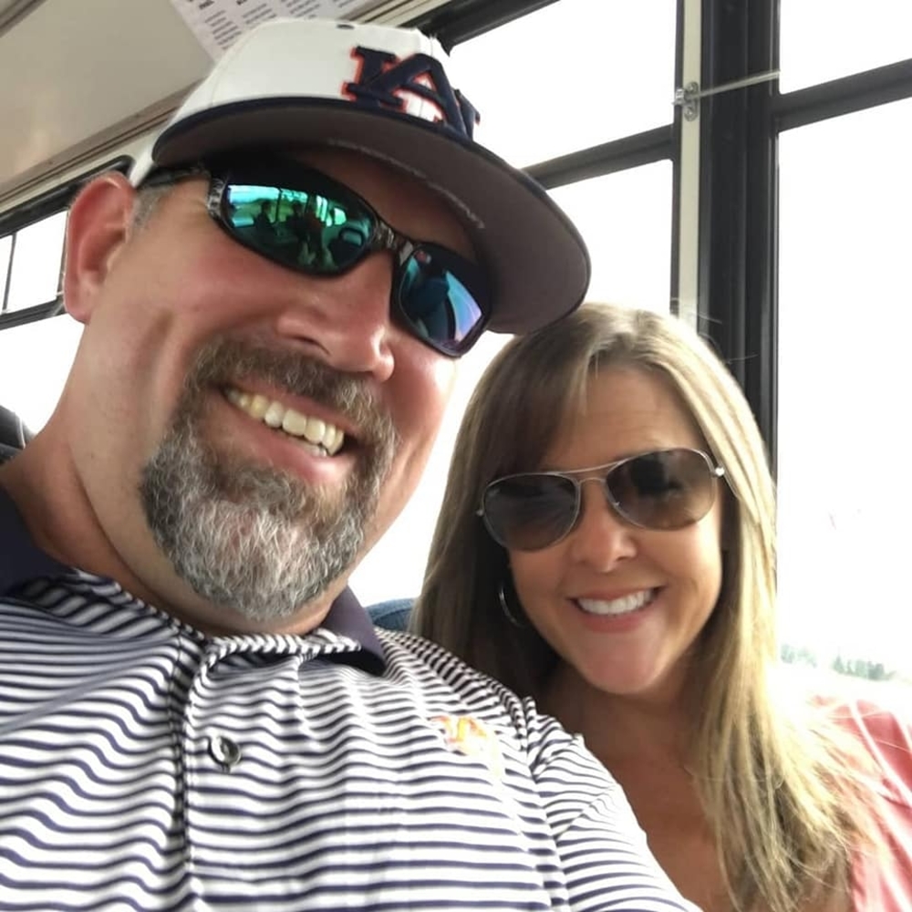 Meet your Posher, April